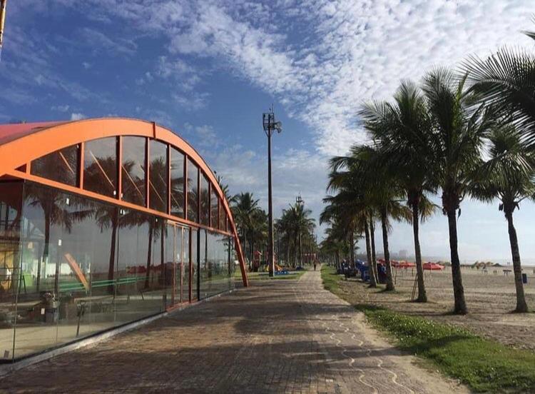 Suites Proximo Ao Rio Jaguareguava Em Bertioga Luaran gambar