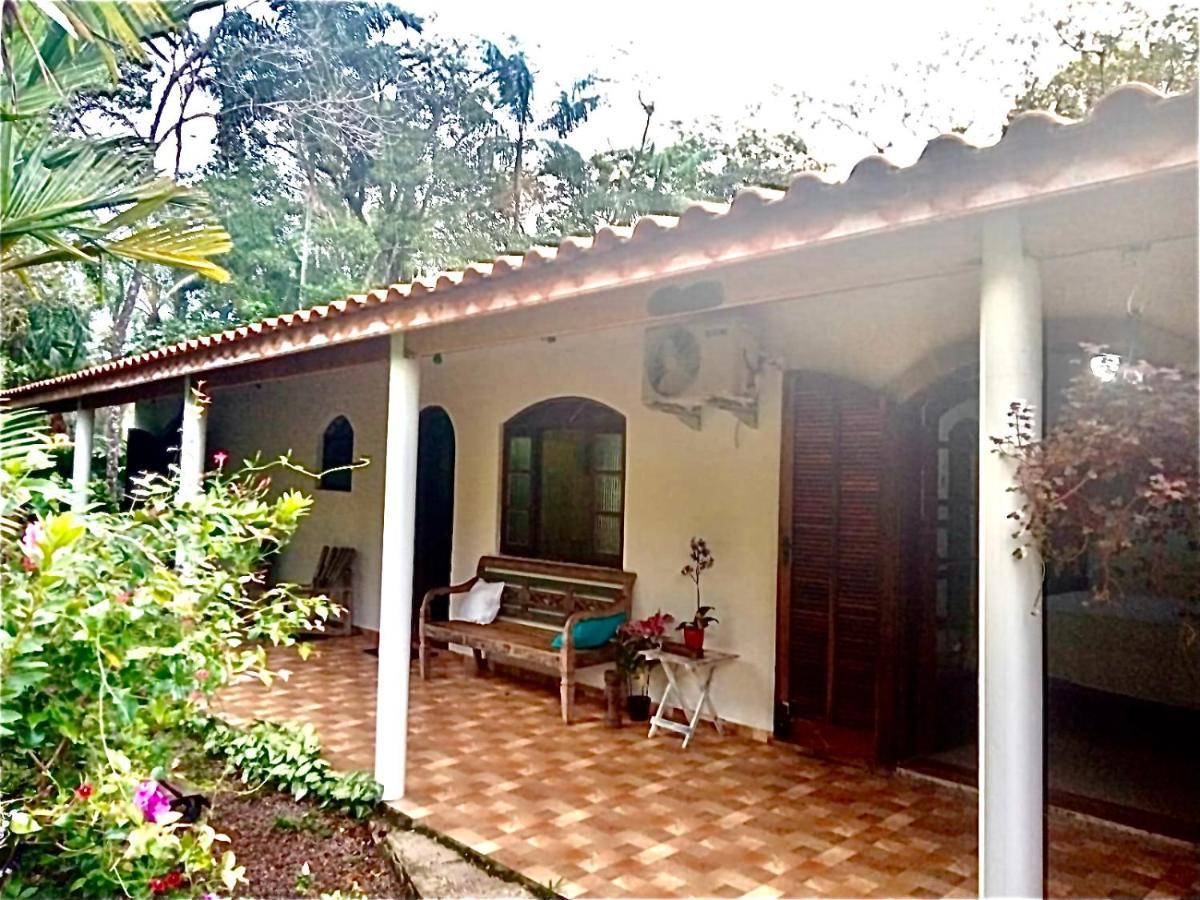 Suites Proximo Ao Rio Jaguareguava Em Bertioga Luaran gambar