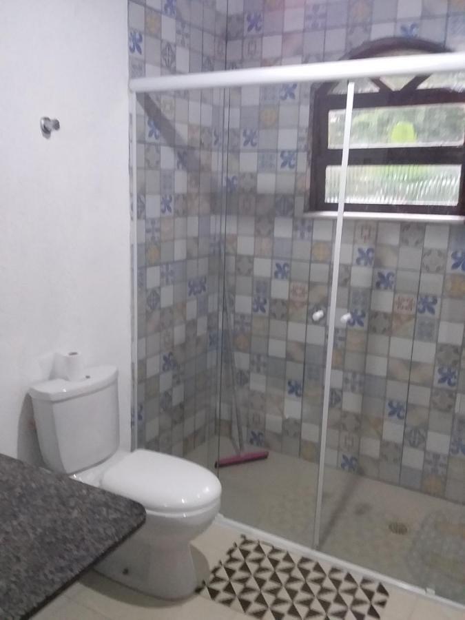 Suites Proximo Ao Rio Jaguareguava Em Bertioga Luaran gambar