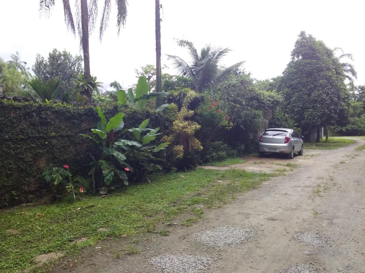 Suites Proximo Ao Rio Jaguareguava Em Bertioga Luaran gambar